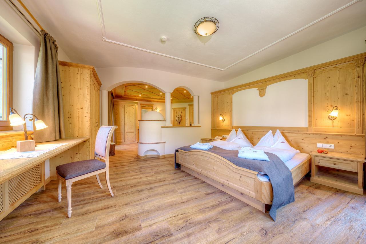 Erlebnisort Gassenhof Hotel Ridanna Ngoại thất bức ảnh