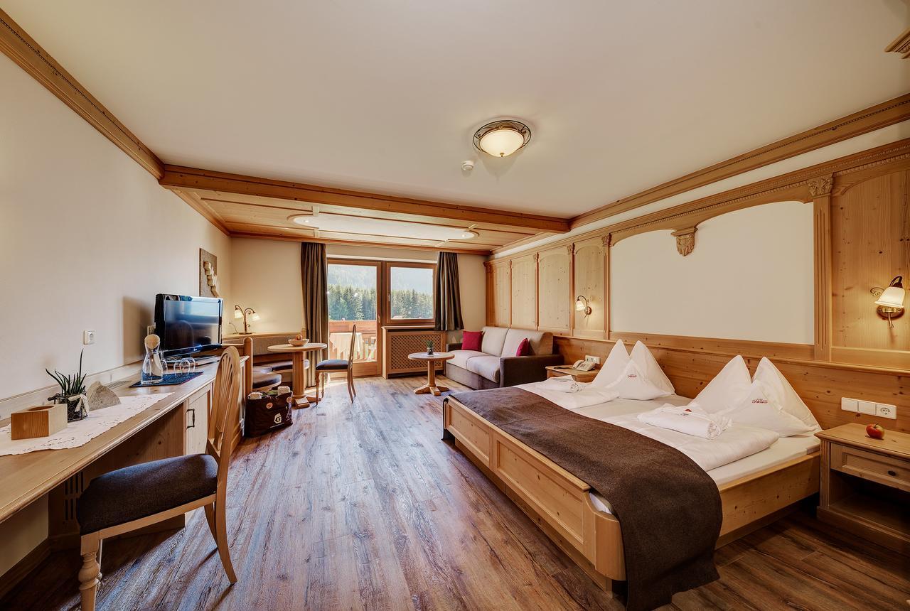 Erlebnisort Gassenhof Hotel Ridanna Ngoại thất bức ảnh